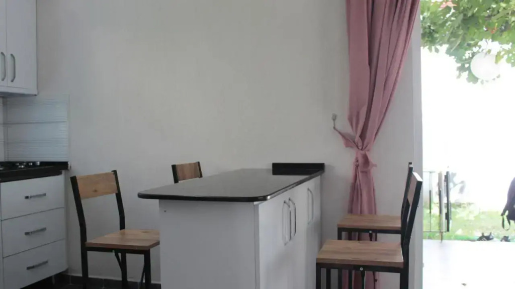 Aloanda House