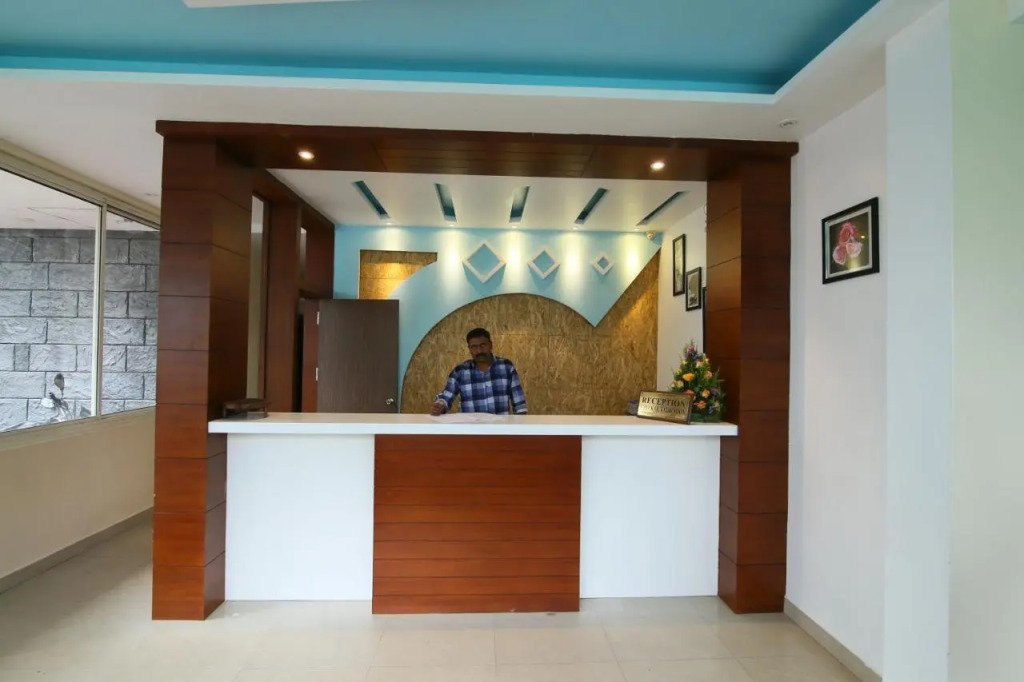Jays Inn