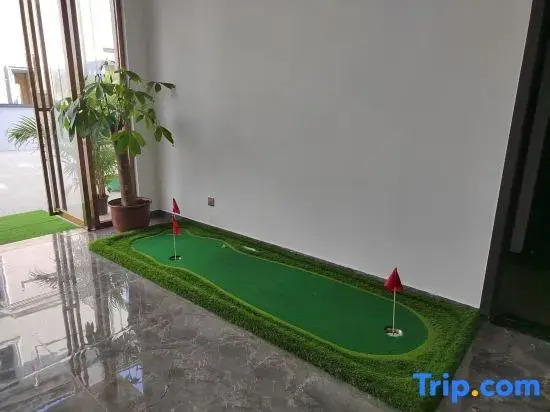 Huijing Homestay (Sanya Tropical Ocean University)