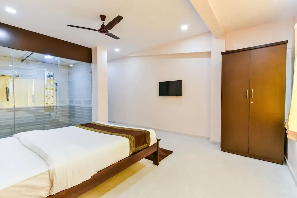 OYO Rooms Hiranandani Powai
