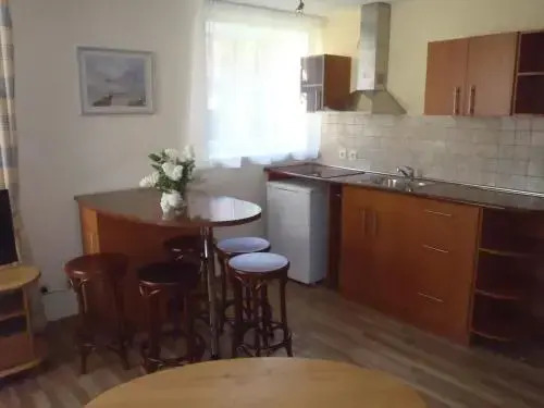 Apartamenti Kurshi