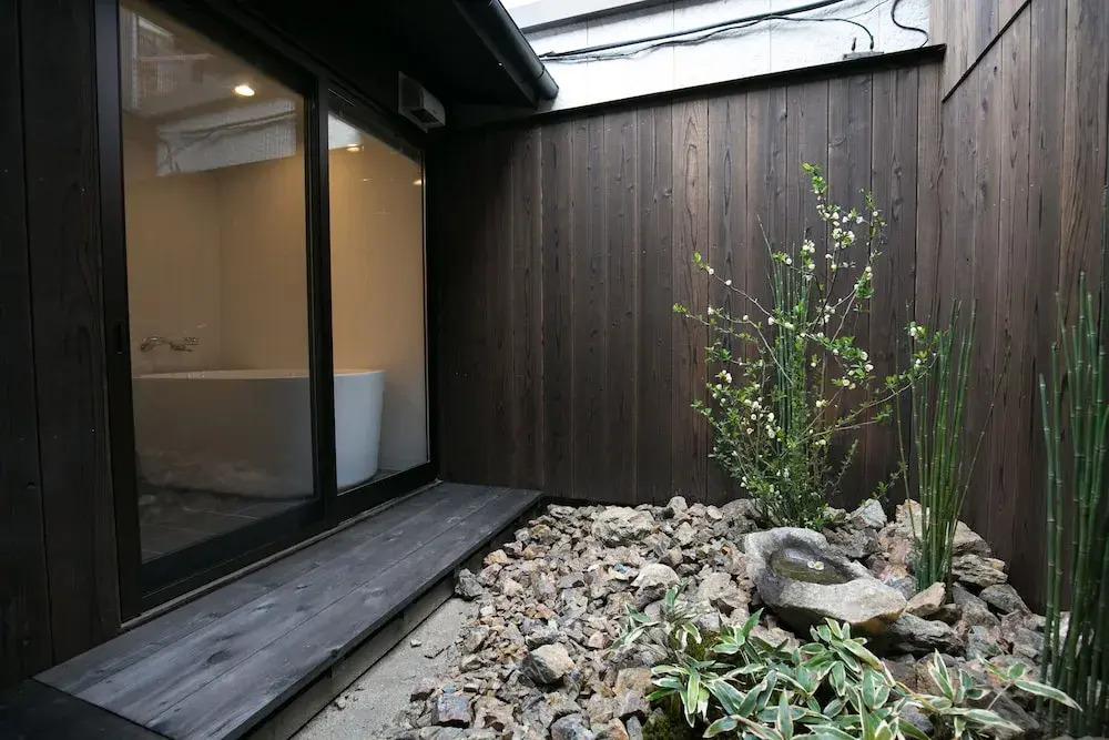 Nijo Yu-Rakukan