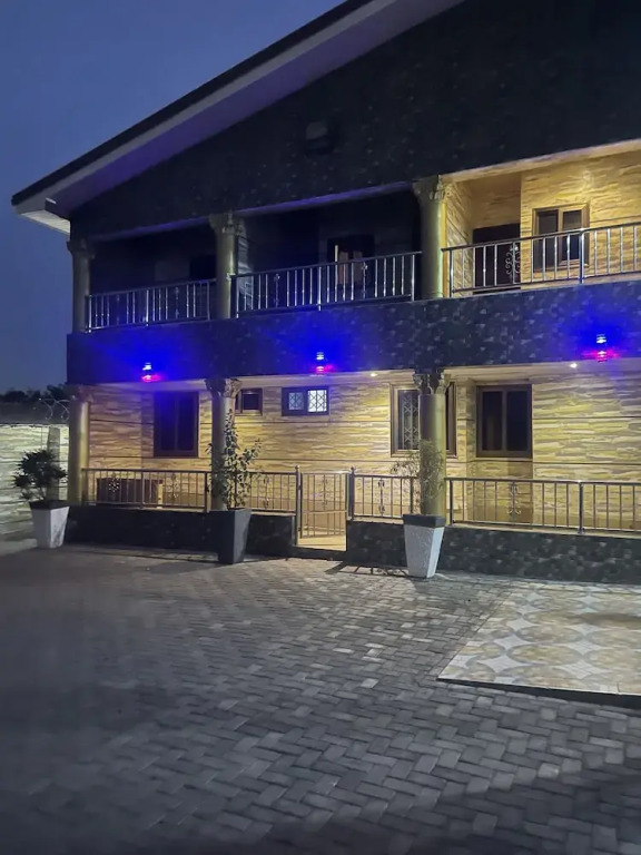 Loyalty Hotel