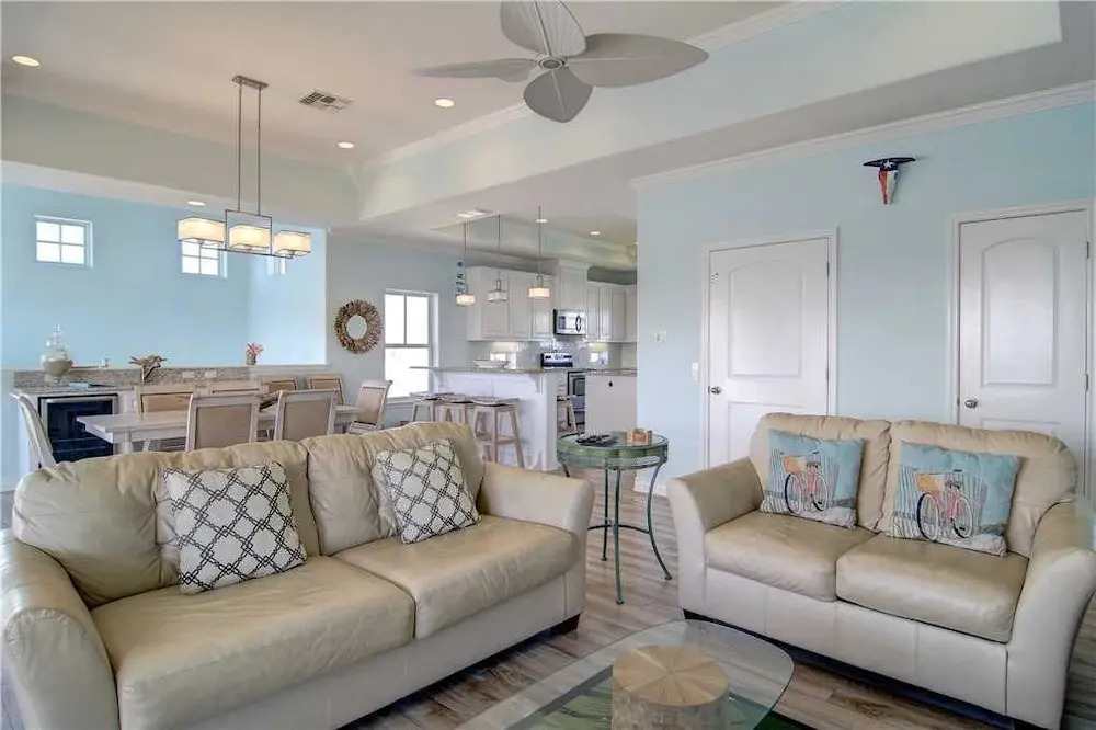 Beach Side - 5 Br Home