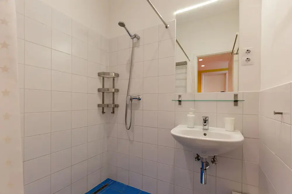 Dice Apartments