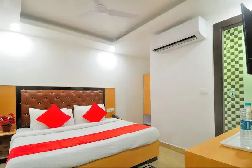 Hotel Noida Stay