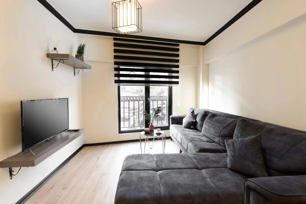 Global Suites Hotel