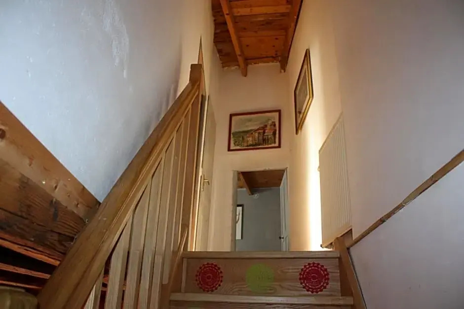 Valcaris: gites, chambre d'hotes et tables d'hotes
