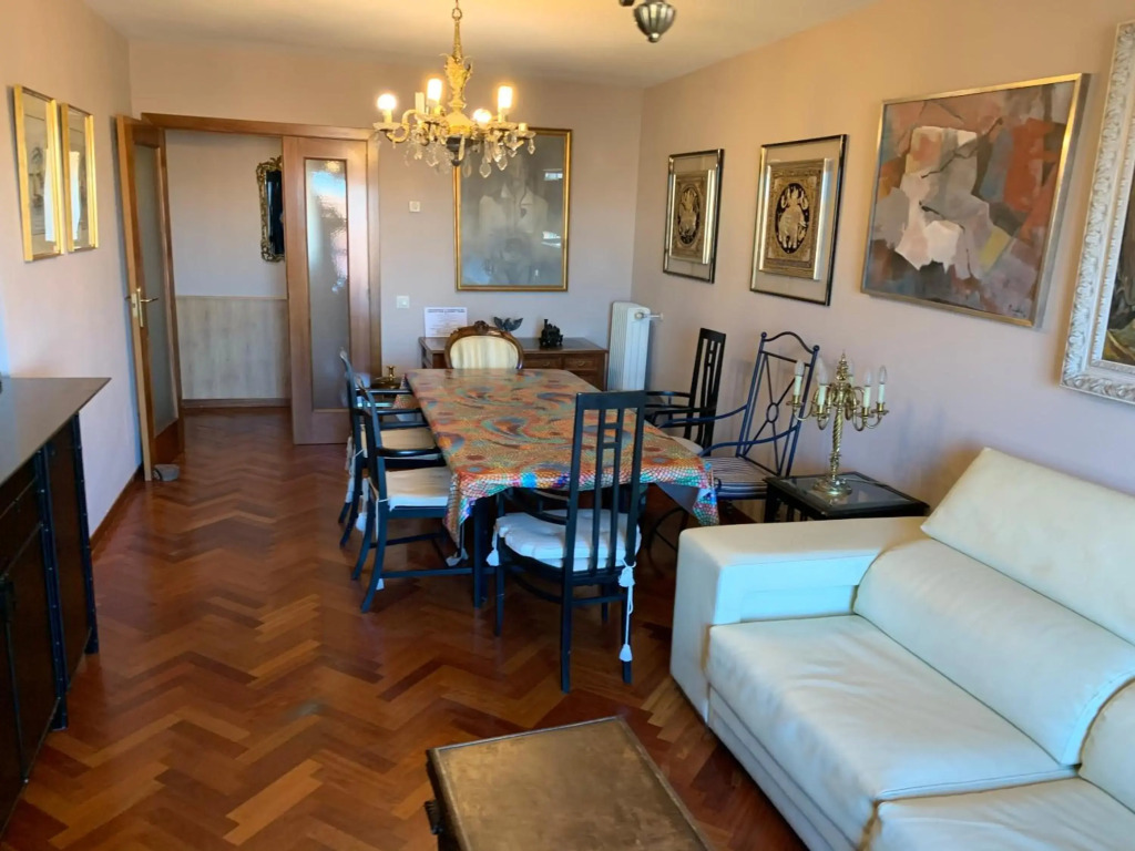 Apartamentos Suites Torr en Caja Mágica - Madrid