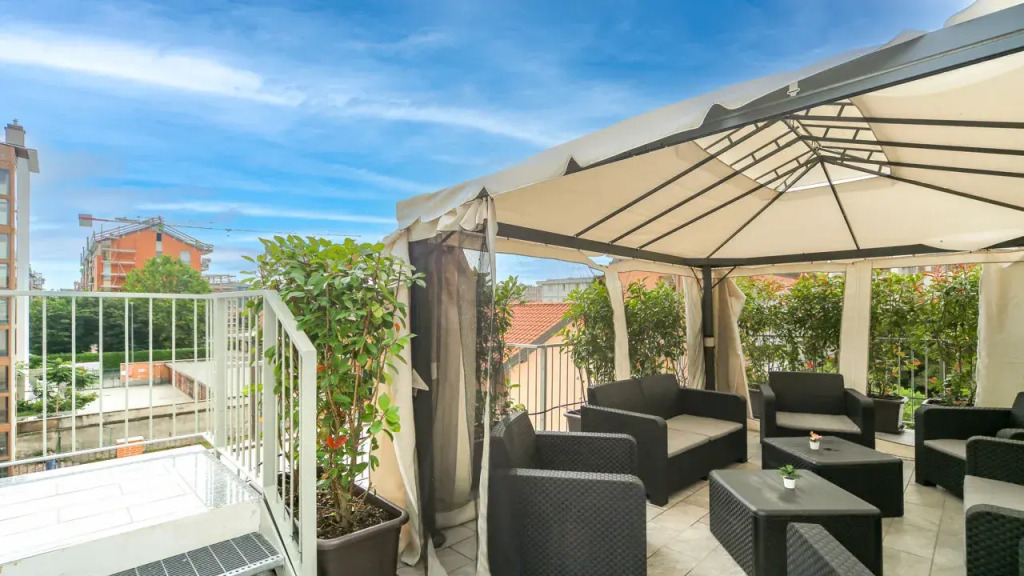 KHL APARTMENTS - SanSiro, Milano