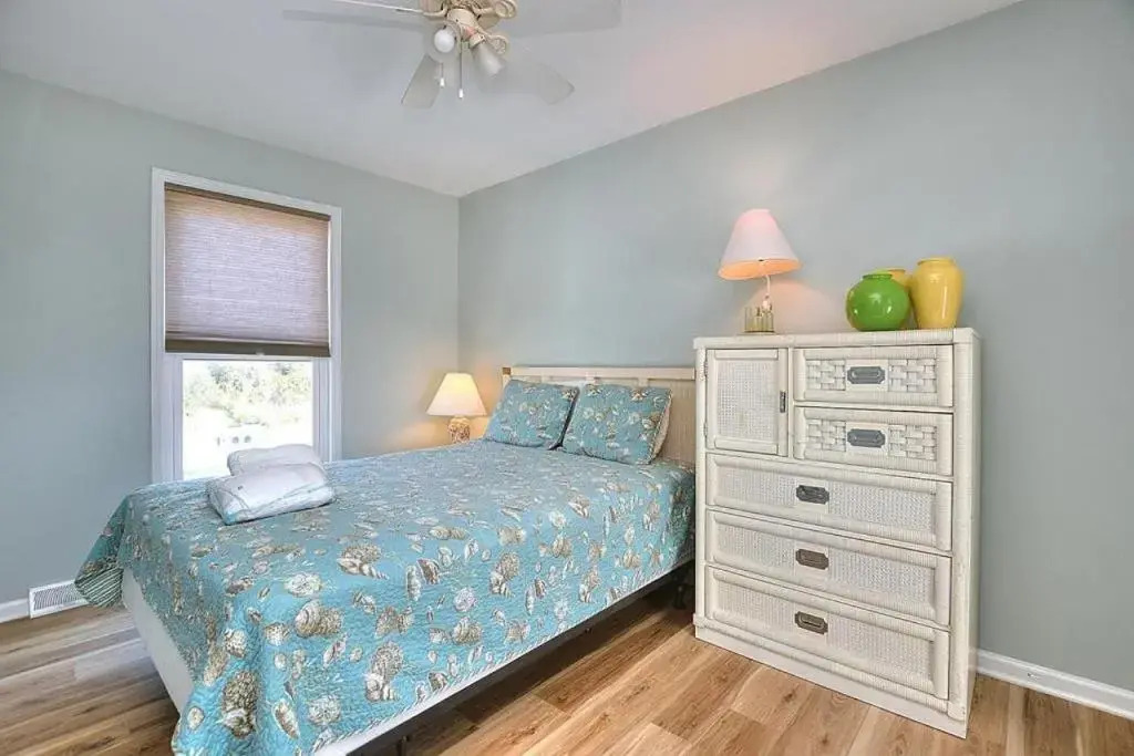 Barefoot Bungalow