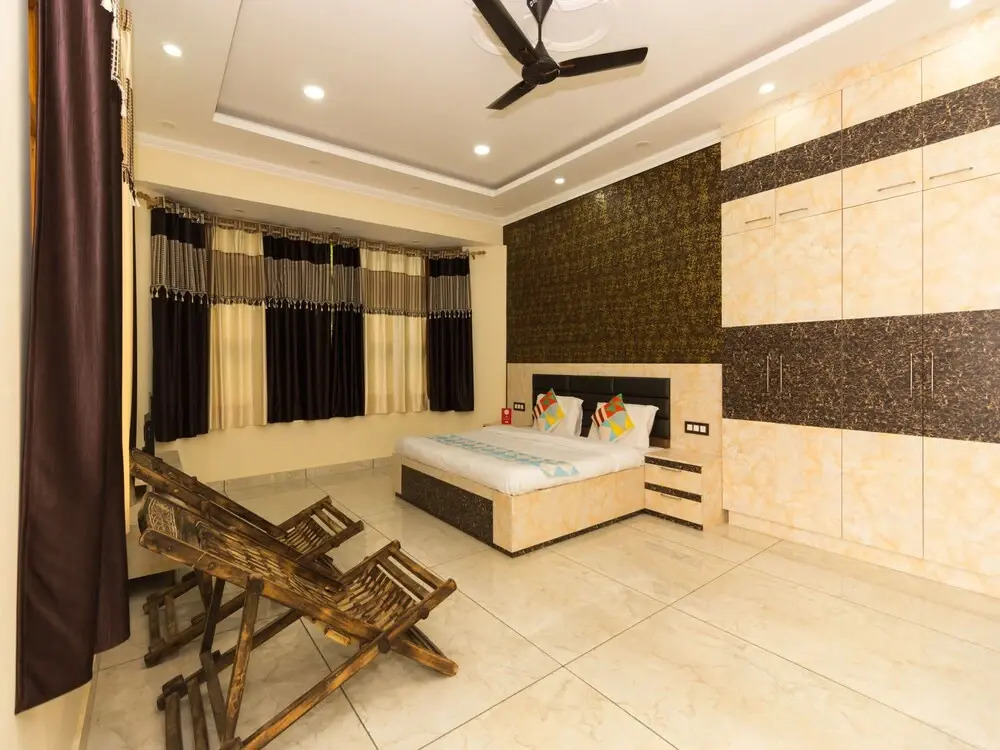 OYO 16593 Home Luxury 3BHK Galaxy Villa Andrar
