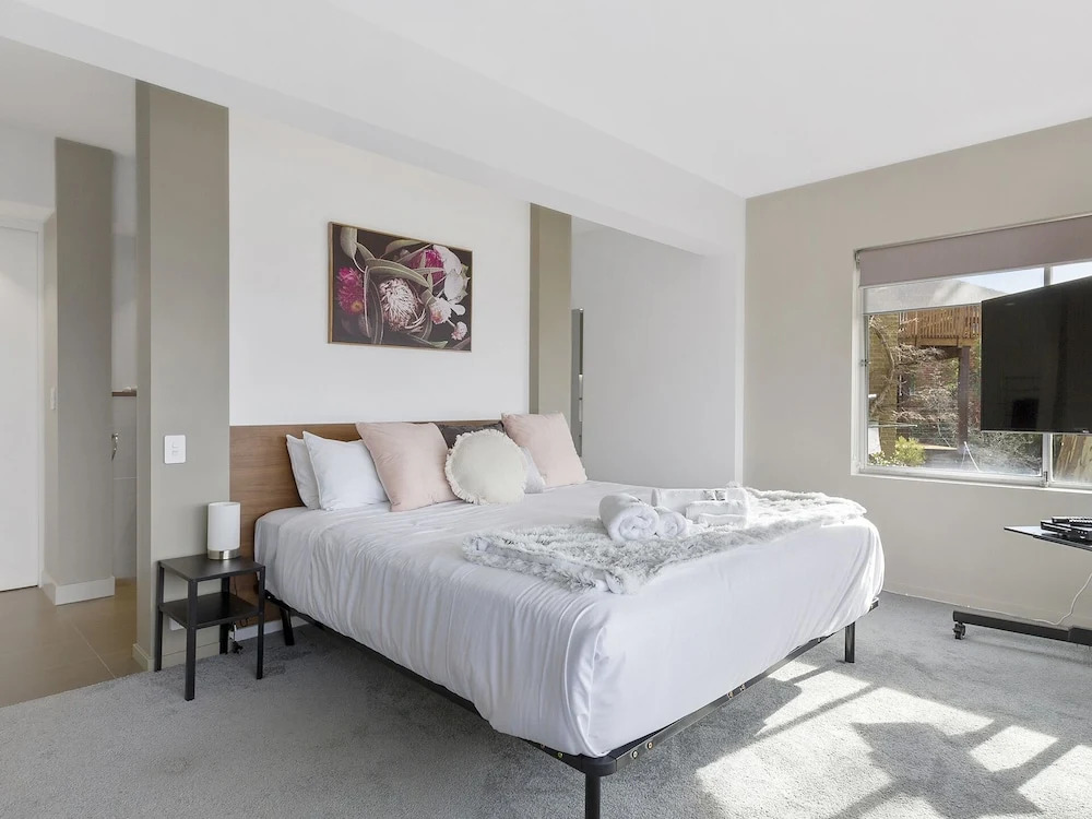 Spectacular Views - 5 Bedroom House