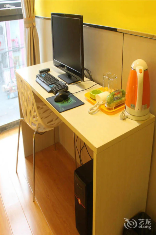 Xinyang Times Inn