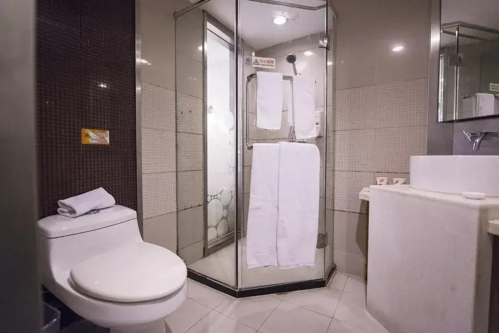 Qingdao Huazilin Motai Hotel