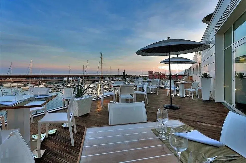 Yacht Club Marina di Loano | UNA Esperienze