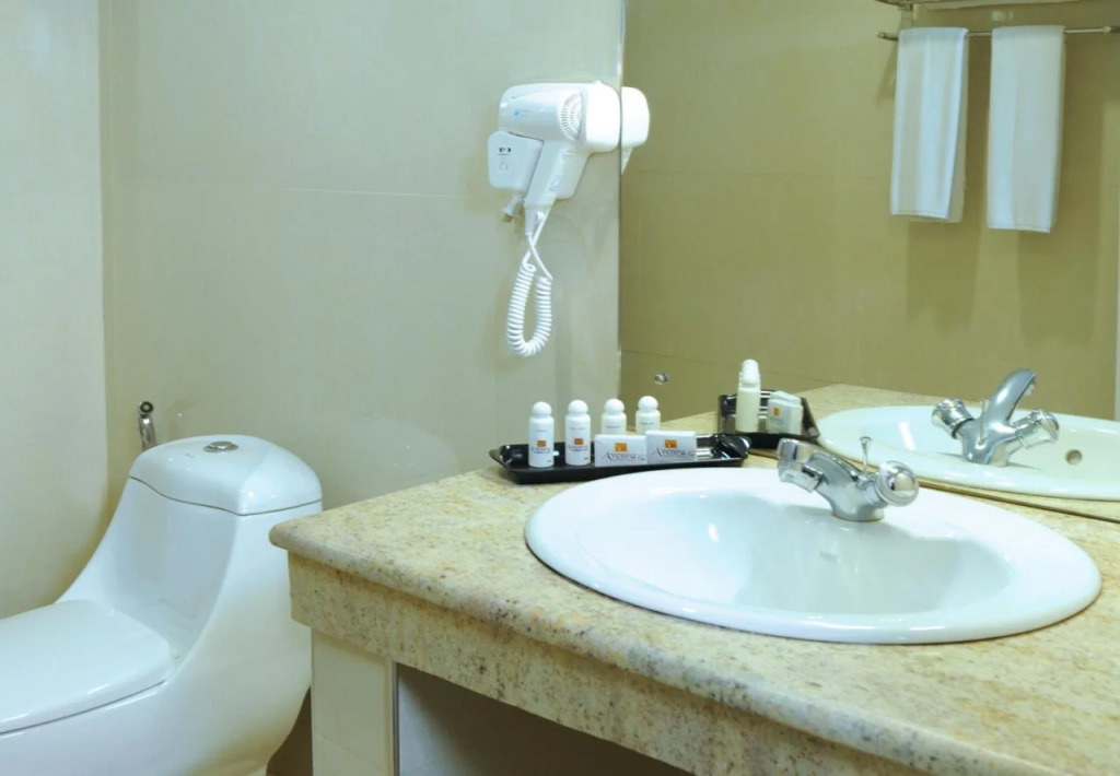 Avenra Gardens Hotel