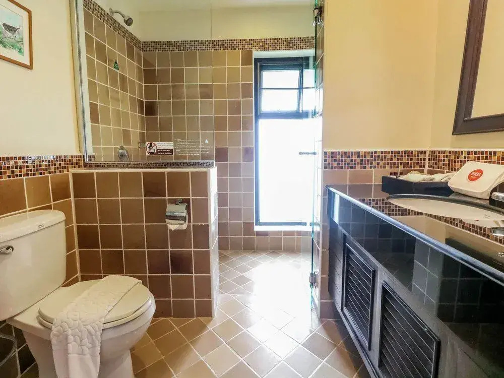 NIDA Rooms Saket Valley 200 Station