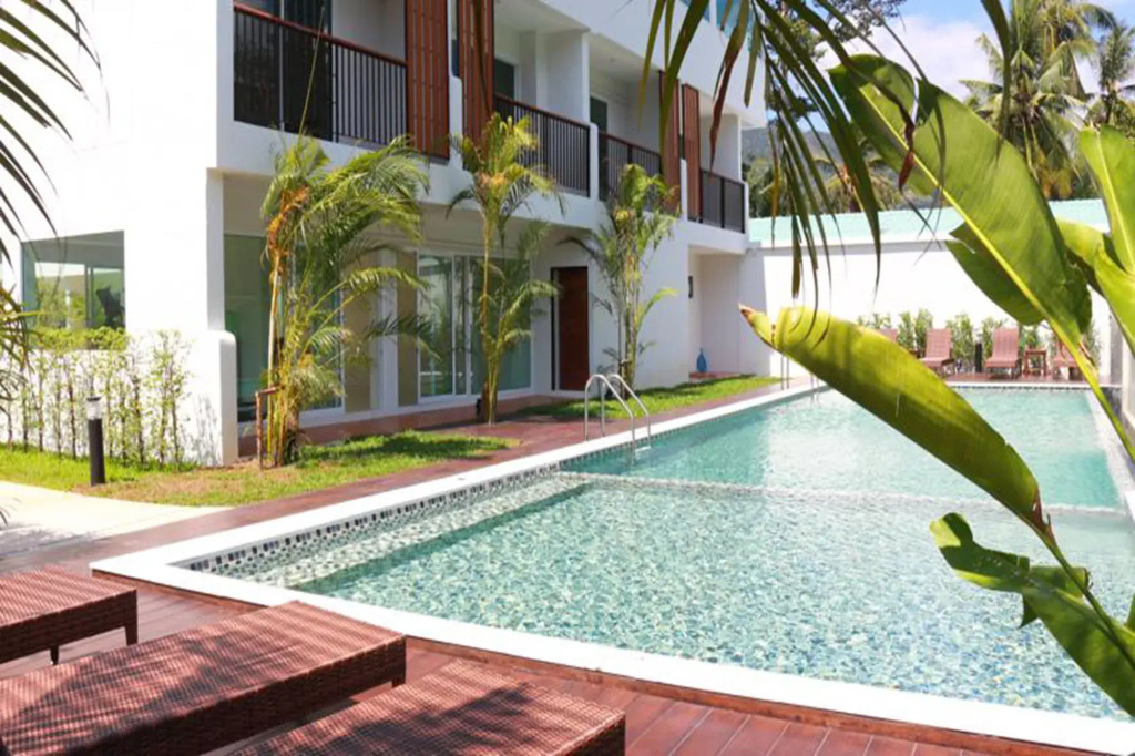 Crystal Lamai Hotel