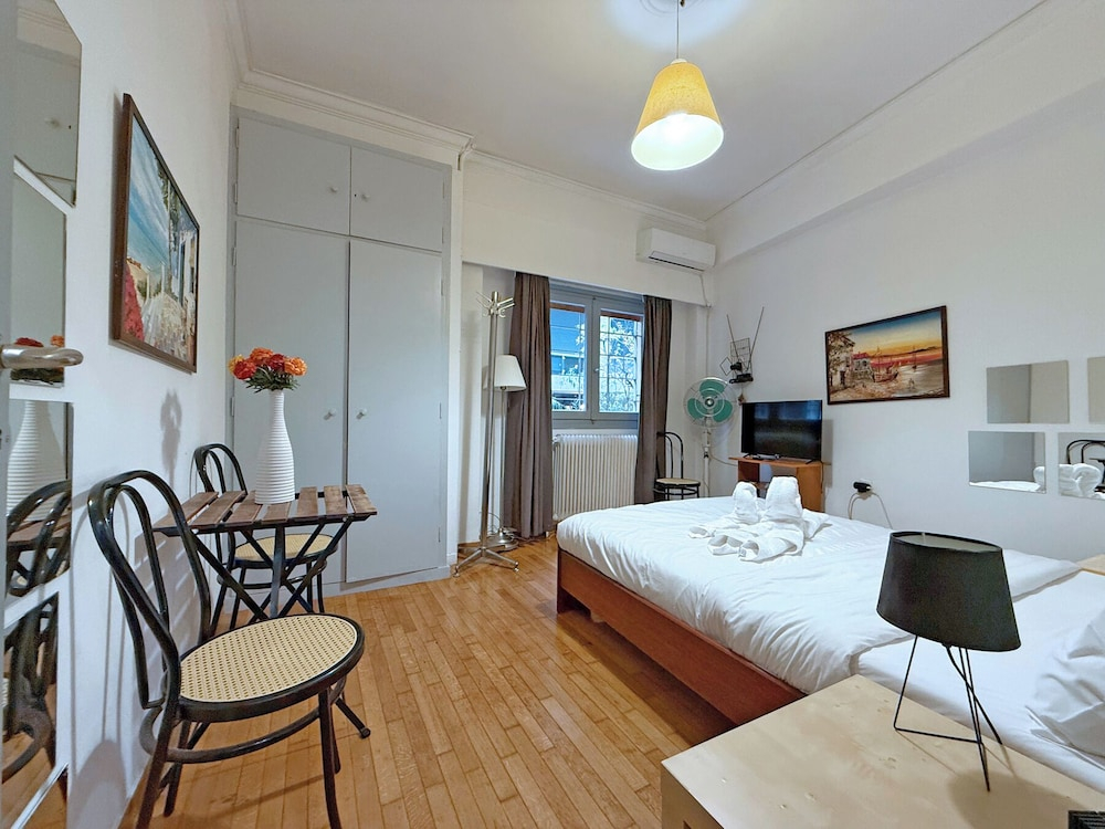 Charming and cozy studio apartment