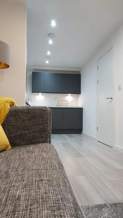 Charming 1-bed Villa in Liverpool