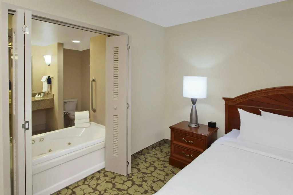 Hilton Garden Inn Chesapeake Greenbrier