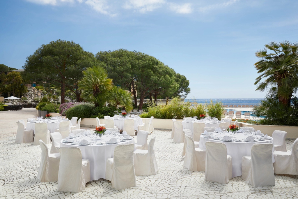 Le Méridien Beach Plaza