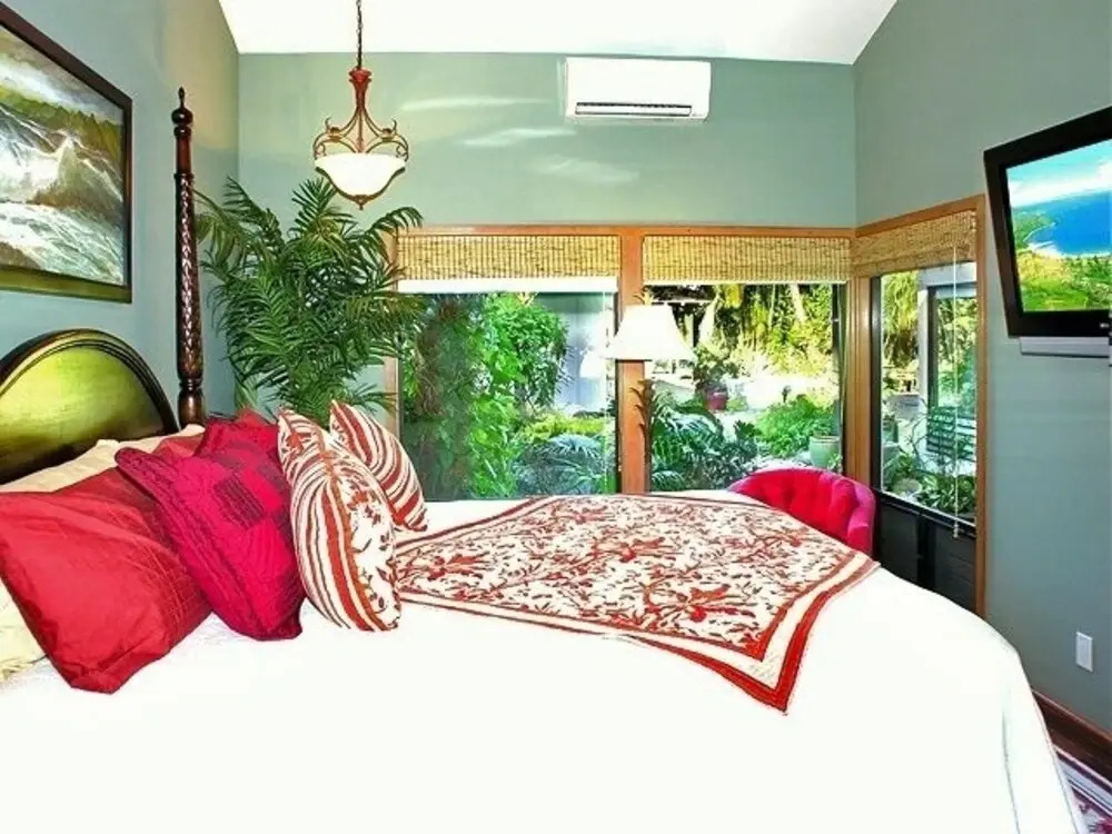 Hanalei Bay View 4 Bedroom Home