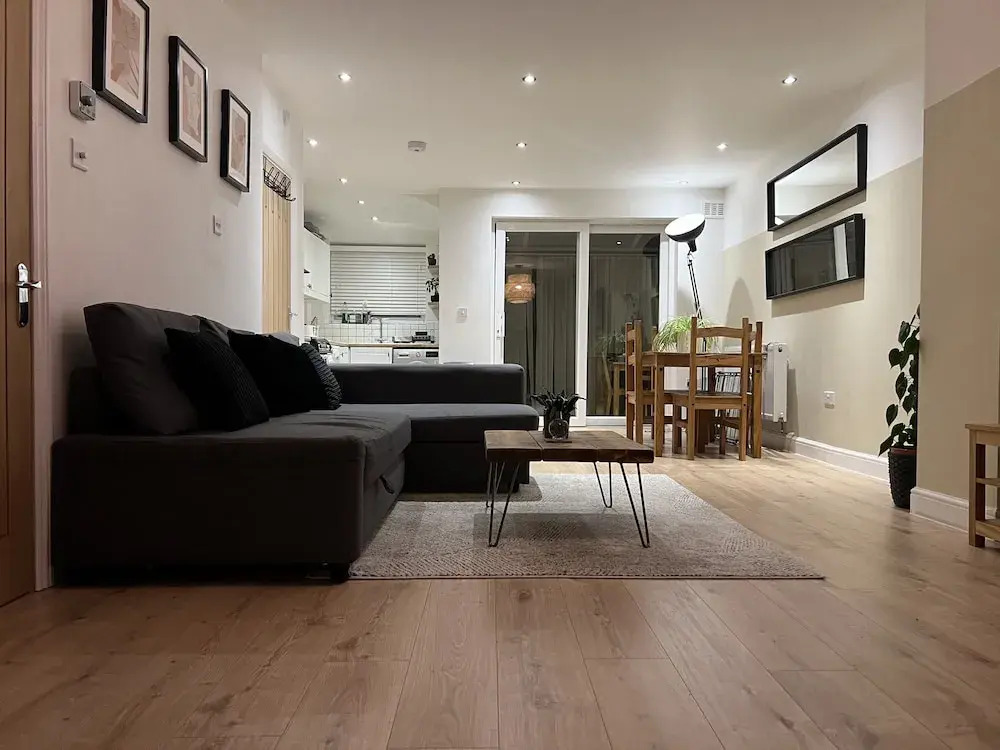 Stunning 3-bed House and Private Garden in Bham