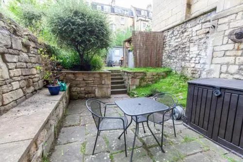 10 Grove St - Bath Holiday Suites