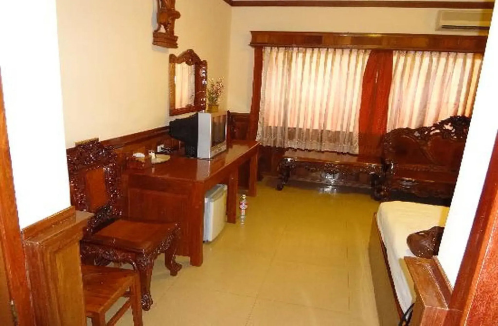 Banan Hotel