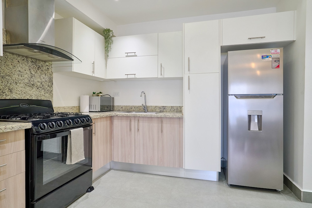 Designer City Stay Downtownsd Nearpark 1BR