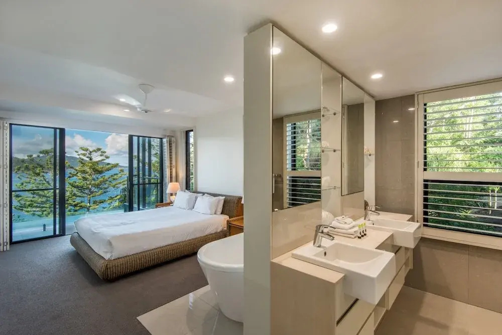 Northcape 1 Ocean Front 4 Bedroom - Pool