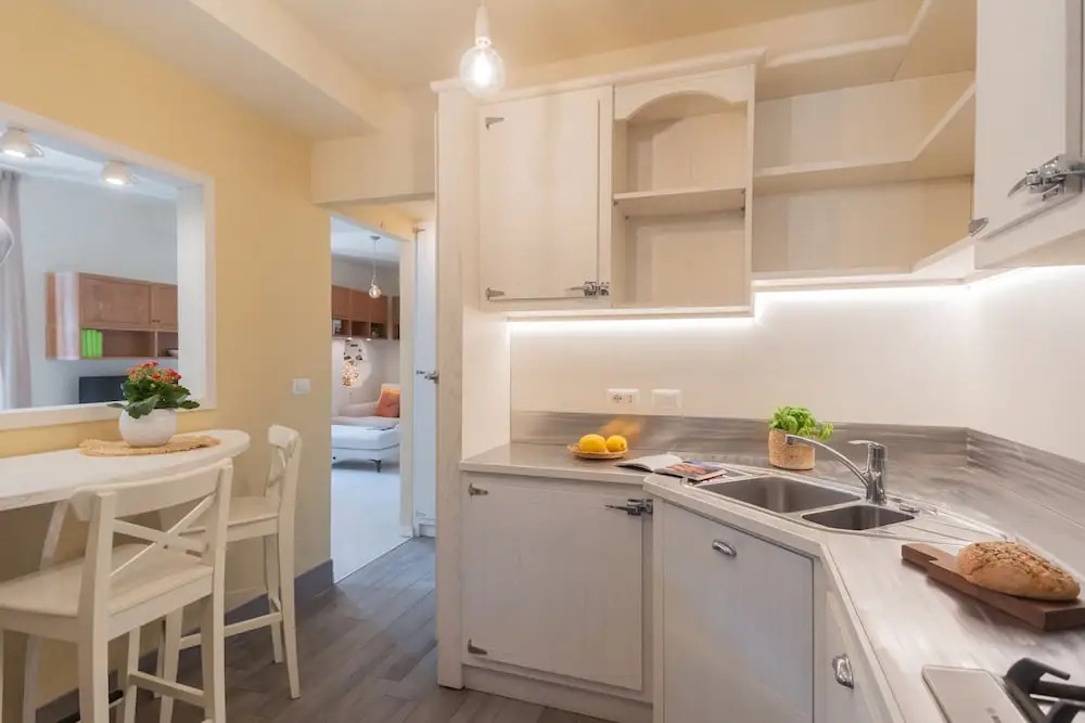 Shades Of Como With Private Terrace by Rent all Como