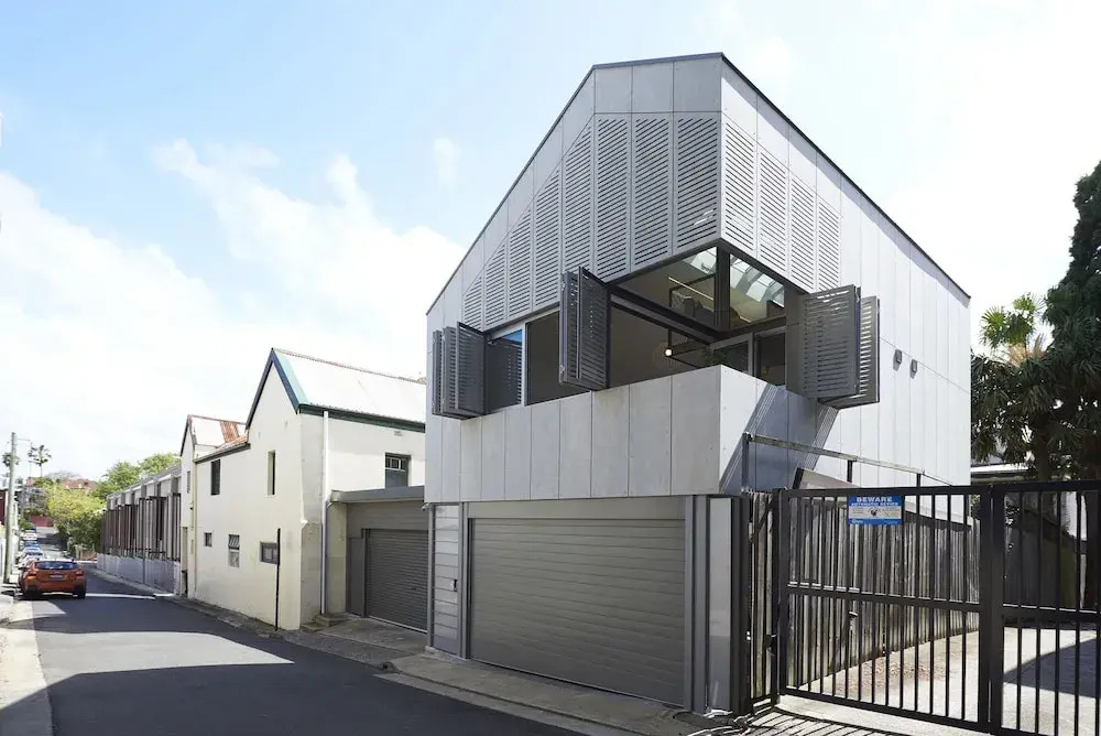 Studio Reuss - a City Retreat