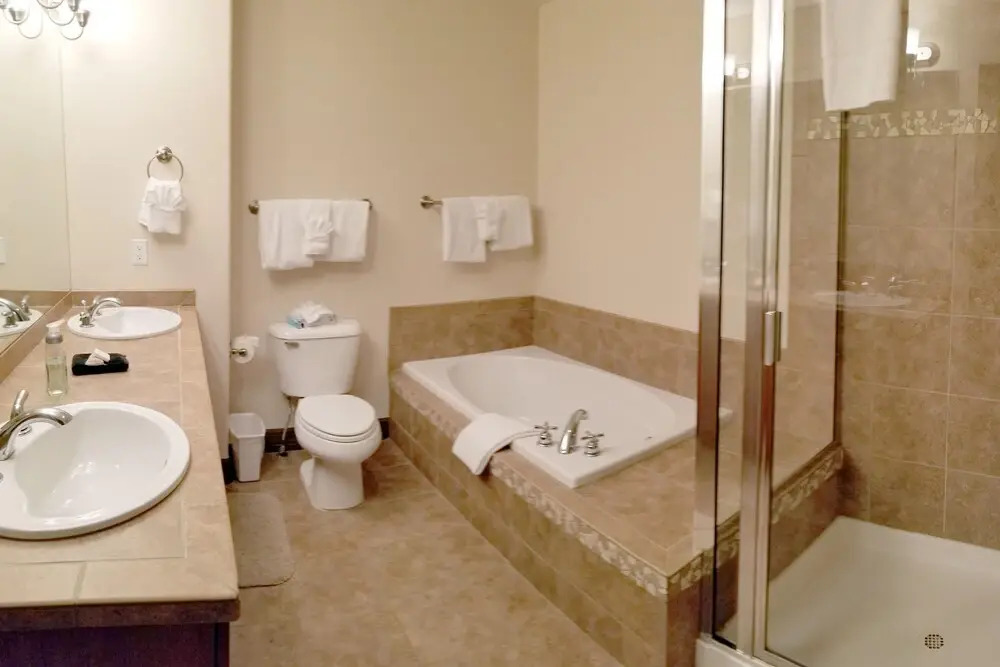 Highland Greens 17 Linden 4 Br 4 Br Condo by RedAwning