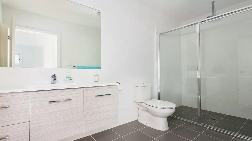 6 Bagnall Avenue