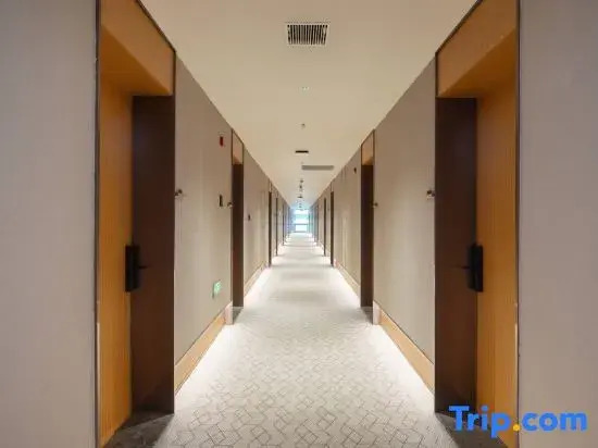 Ji Hotel (Quzhou Jiangshan Administrative Service Center Branch）