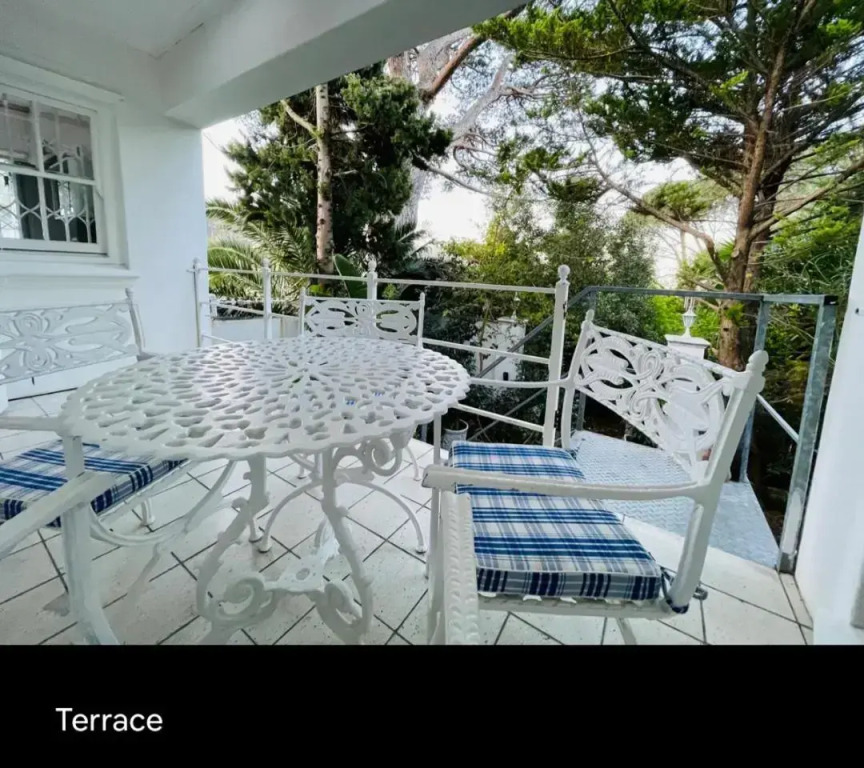 Table Mountain Cottage