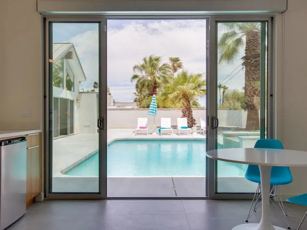 Dive-In Palm Springs Holiday home 4