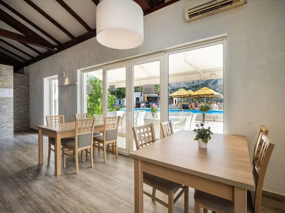 Mediteran Bungalow Galeb Omis