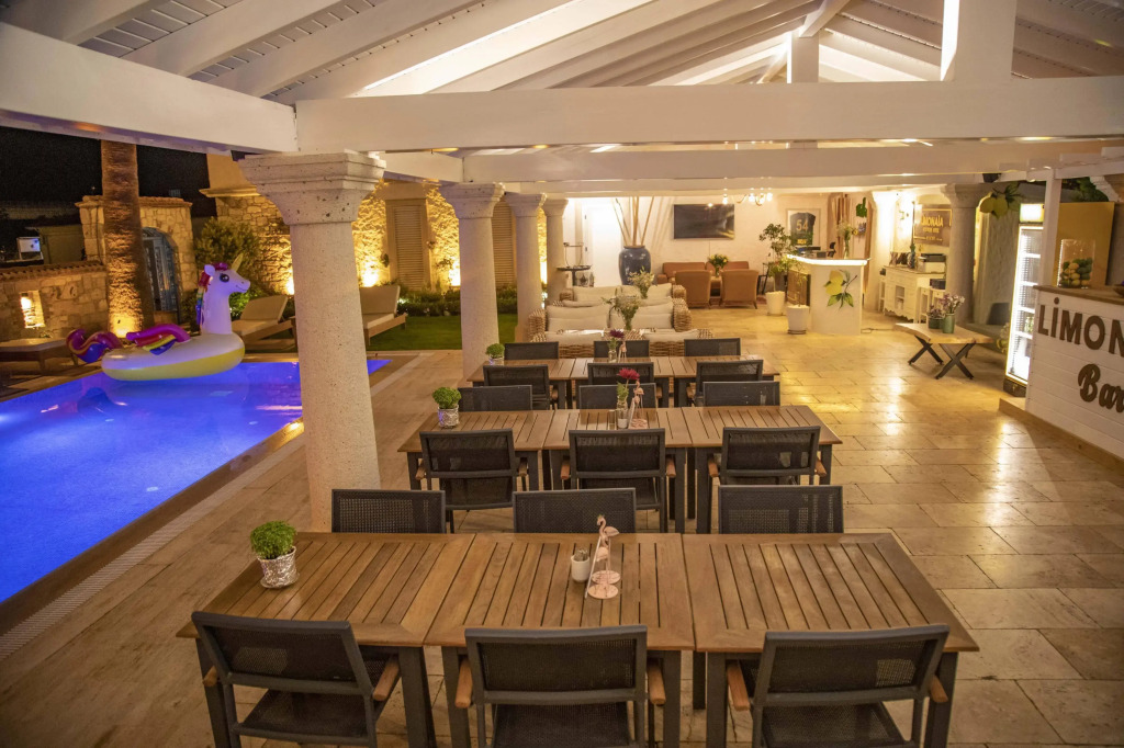 Alaçatı Limonaia Hotel