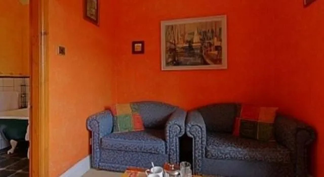 Penmachno Hall - self catering suite