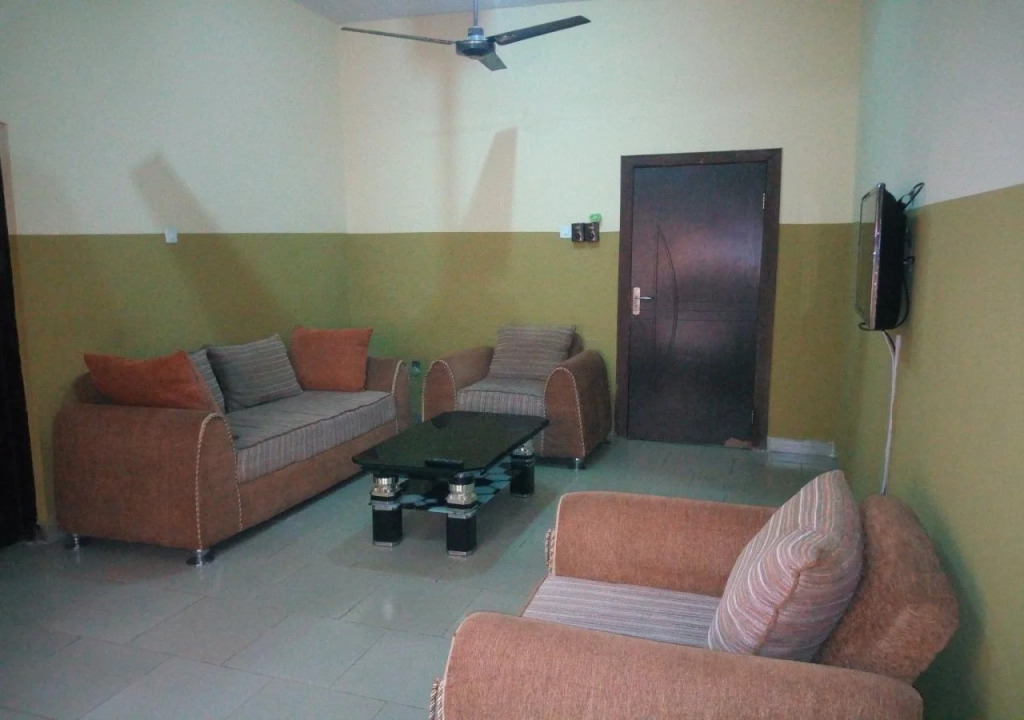 Peak Olam Suites