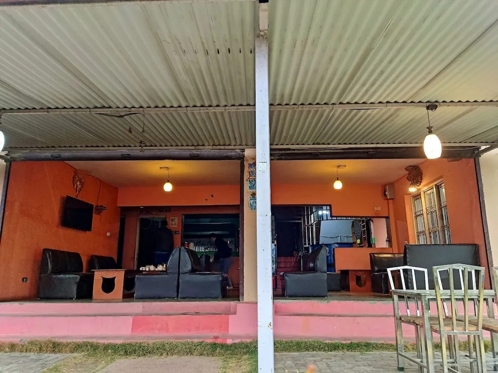 Pauwa Garden Resort