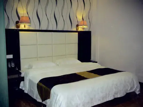 The Beauty of Baoji Traders Hotel
