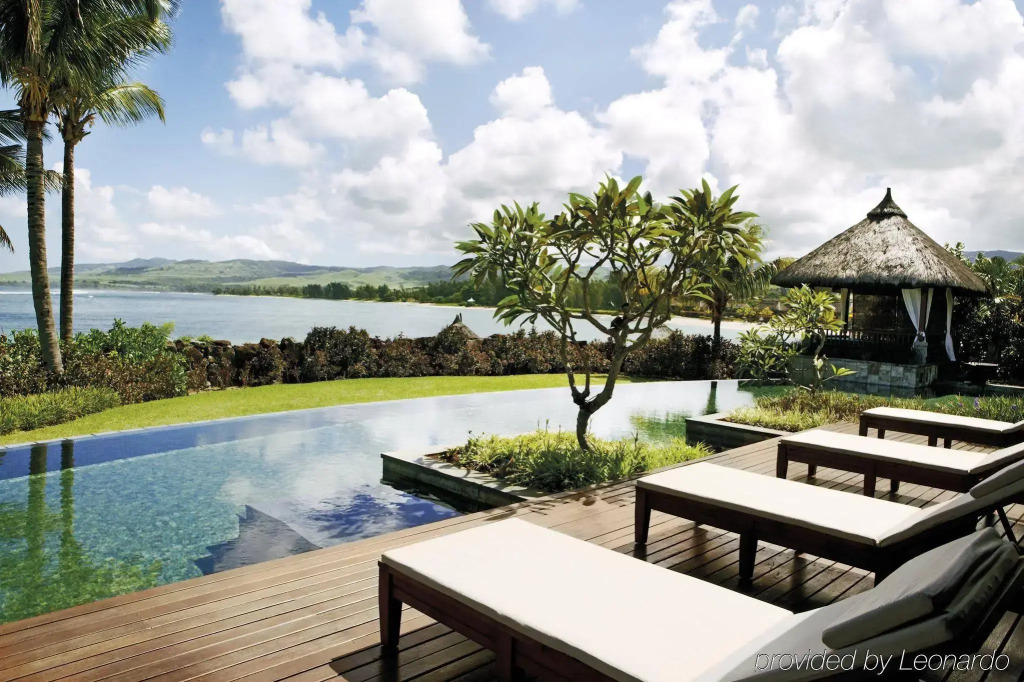 Shanti Maurice Resort & Spa