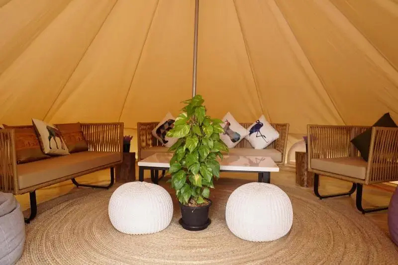 Roost Glamping - SHA Certified