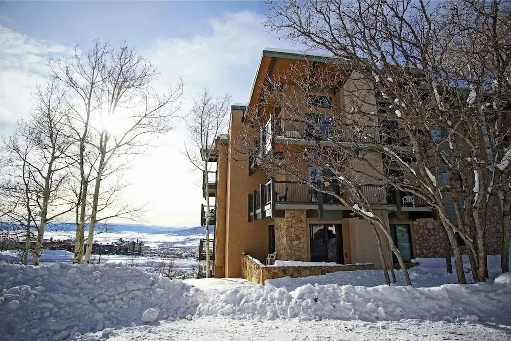 Storm Meadows Club A-320 - 2 Br Condo