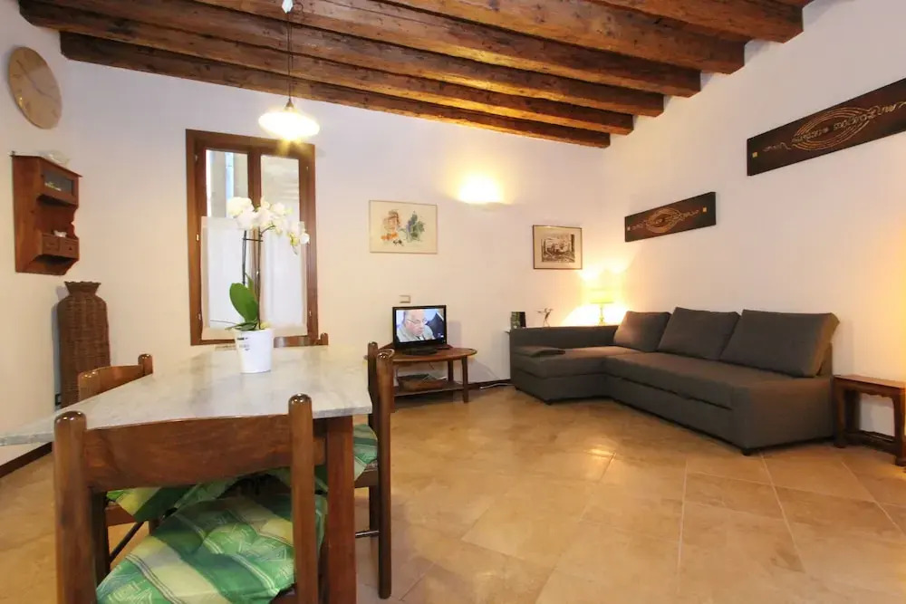 City Apartments - Tintoretto